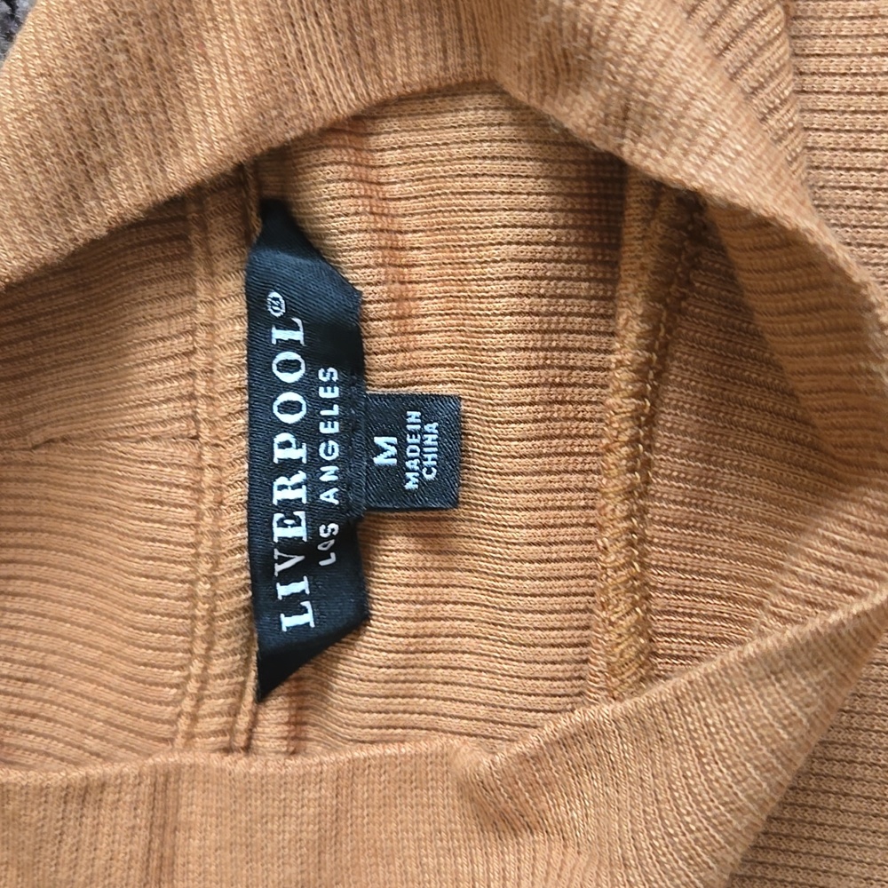 NEW Liverpool Gold Brown Ribbed Mockneck Top M - Picture 3 of 4